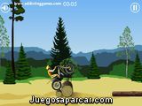 Competición de trial con motos y quads